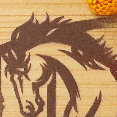 干支:午の絵馬飾り《午（うま）年》午-２（紐：オレンジ）部分拡大